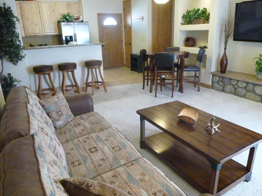 Ruidoso River Resort Condos Ruang foto