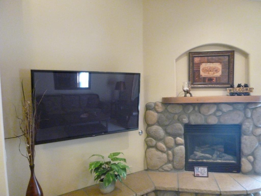 Ruidoso River Resort Condos Bagian luar foto