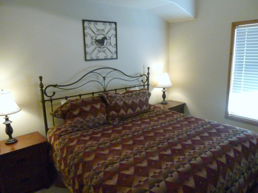Ruidoso River Resort Condos Ruang foto